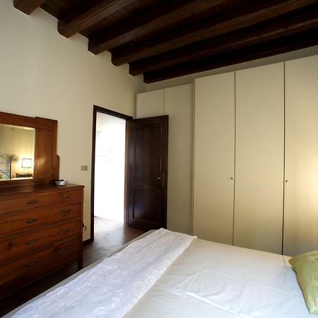 Dimora Cecilia, Nel Cuore Della Citta Vicenza Luaran gambar